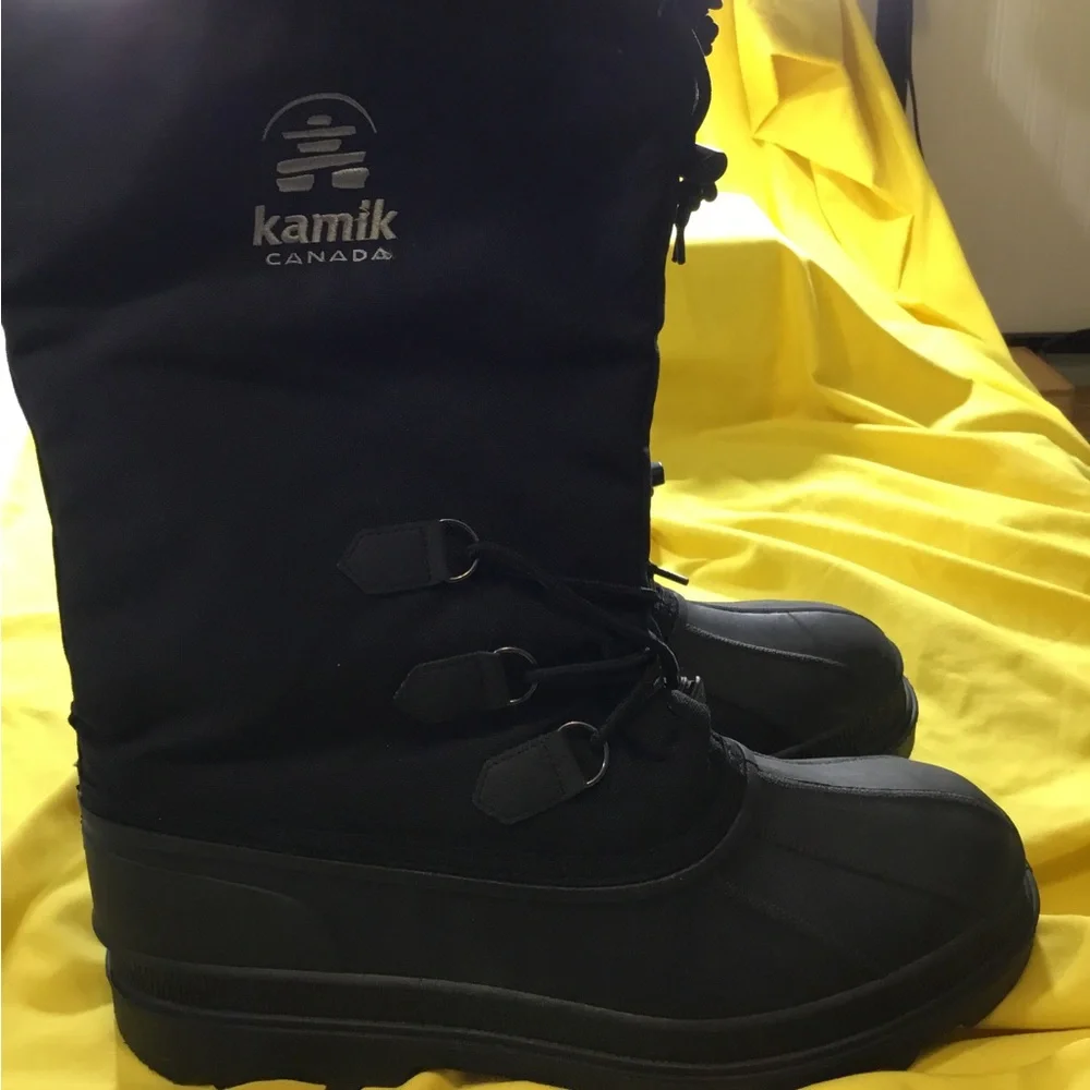 Kamik Men’s Black Insulated Snow Boots SZ 13 gently used